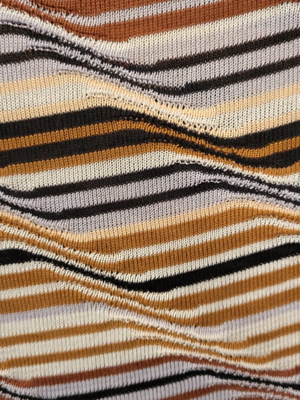 Short Sleeved Missoni Lightweight Sweater - Picture 4 of 7
